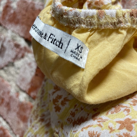 Abercrombie Floral Tie Blouse - XS - Picture 7 of 7